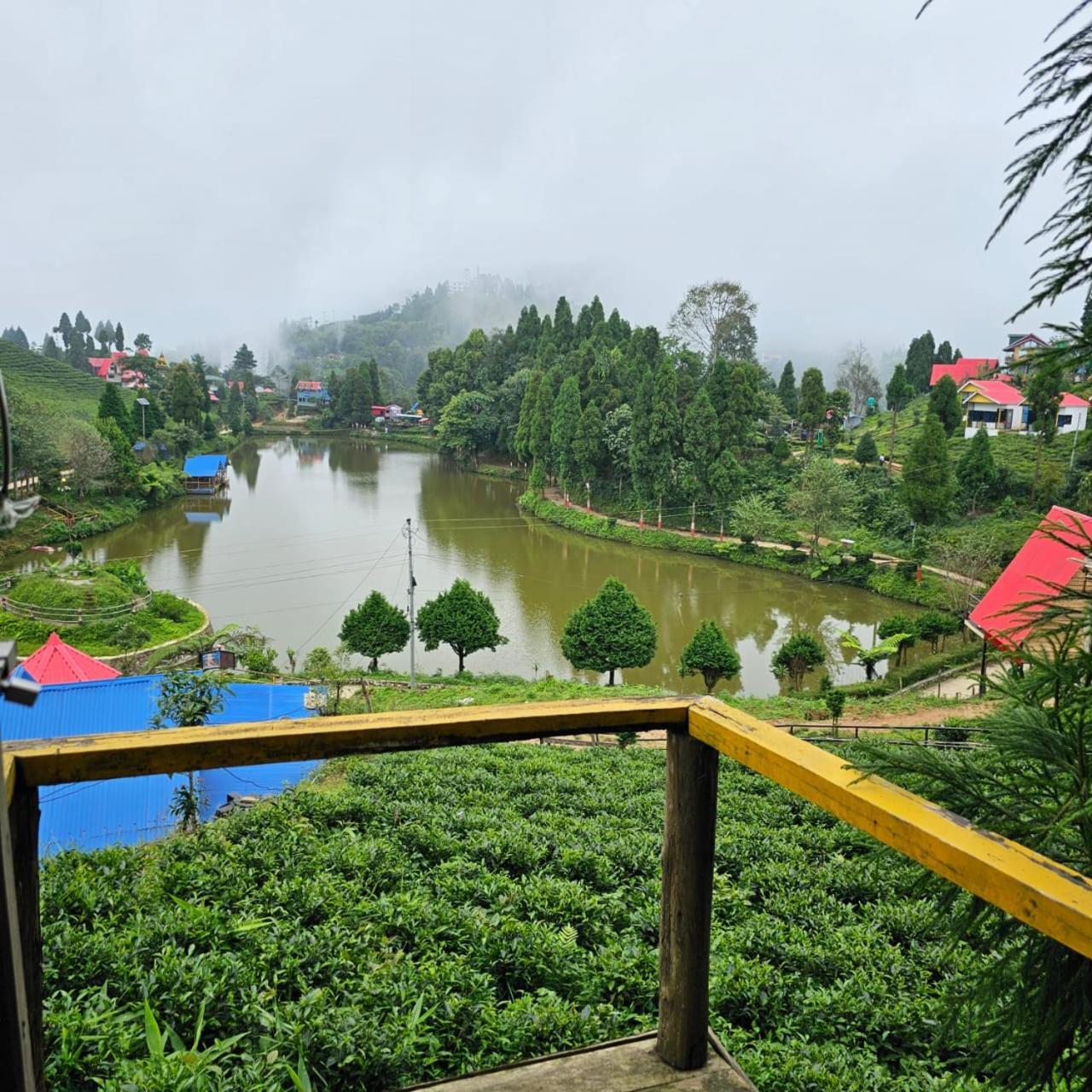 Lake View Resort Masala Zone Suryodaya Luaran gambar